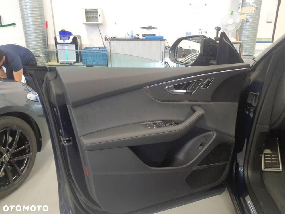 Audi RS Q8 TFSI mHEV Quattro Tiptronic - 21