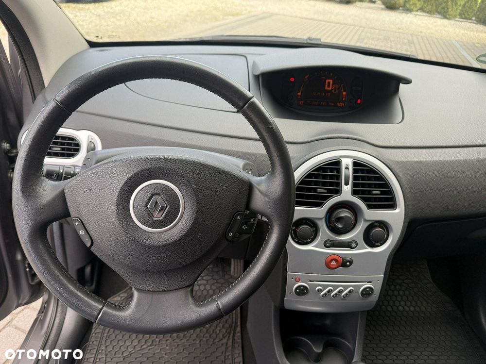 Renault Modus - 13
