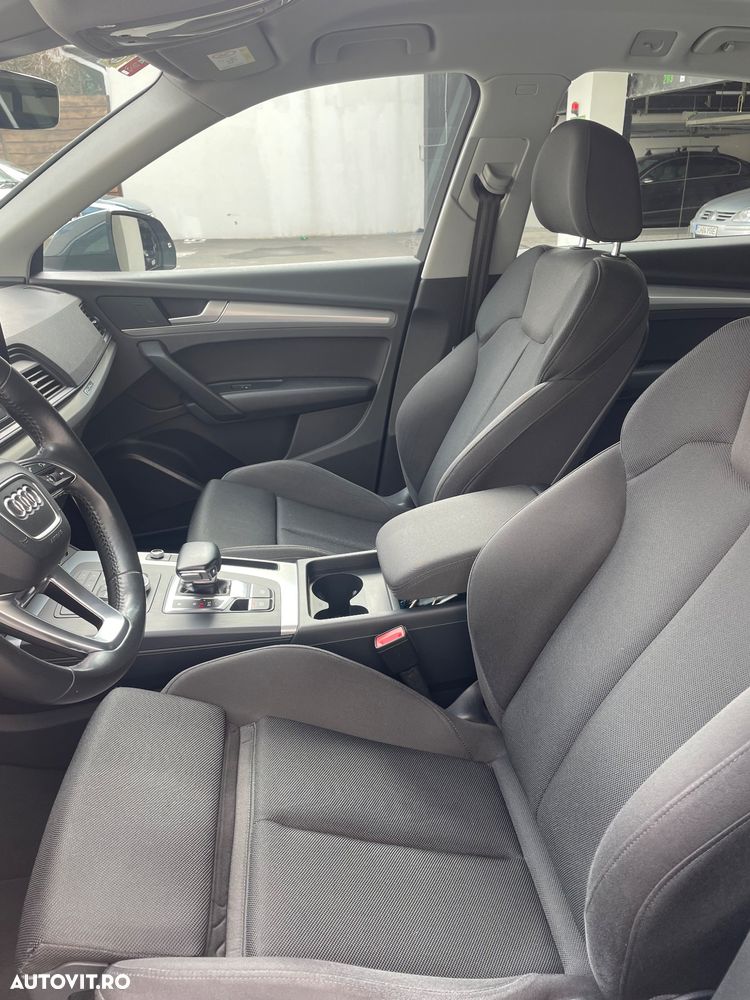 Audi Q5 2.0 40 TDI quattro S tronic Basic - 8