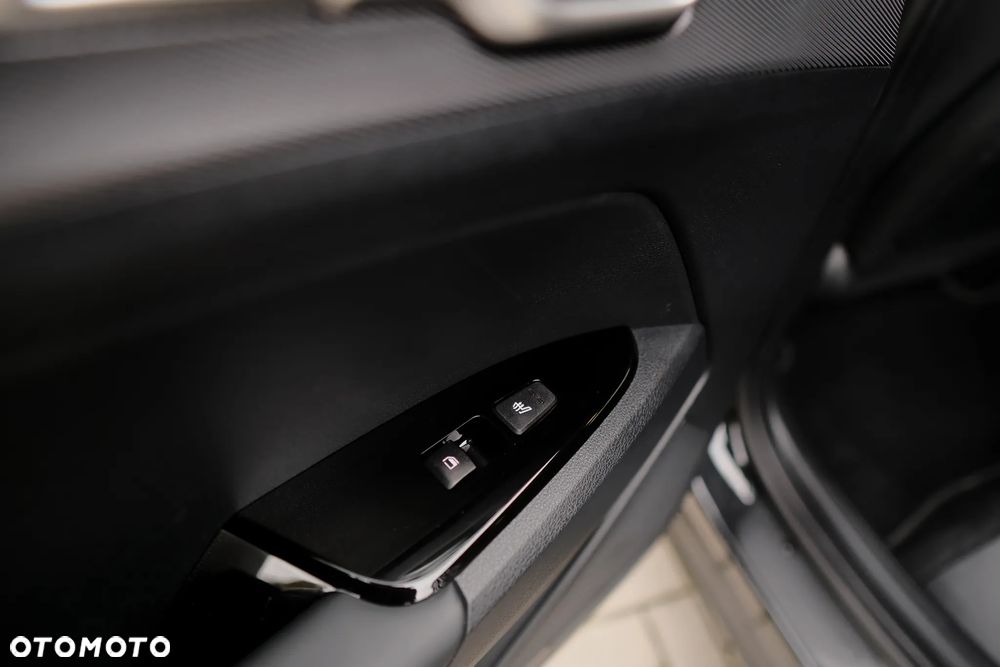 Kia Sportage 1.6 T-GDI MHEV Business Line 2WD DCT - 26