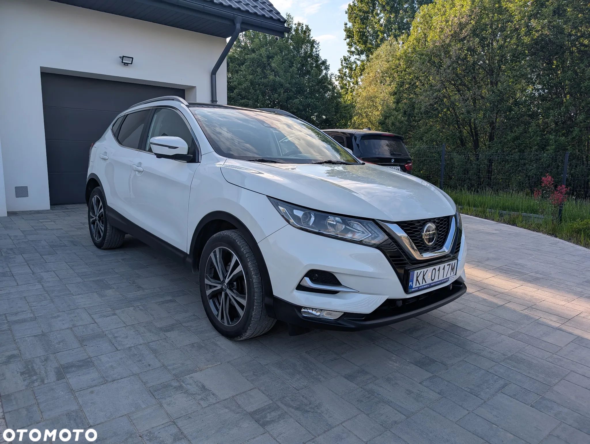 Nissan Qashqai 1.2 DIG-T N-Connecta - 1