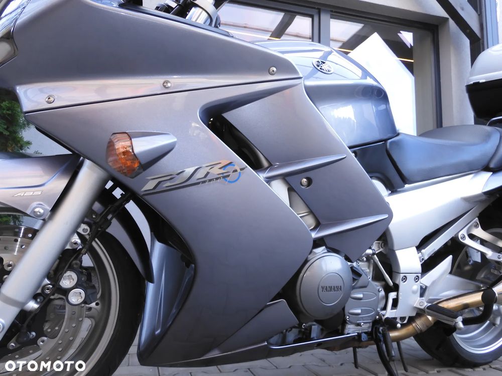 Yamaha FJR - 25