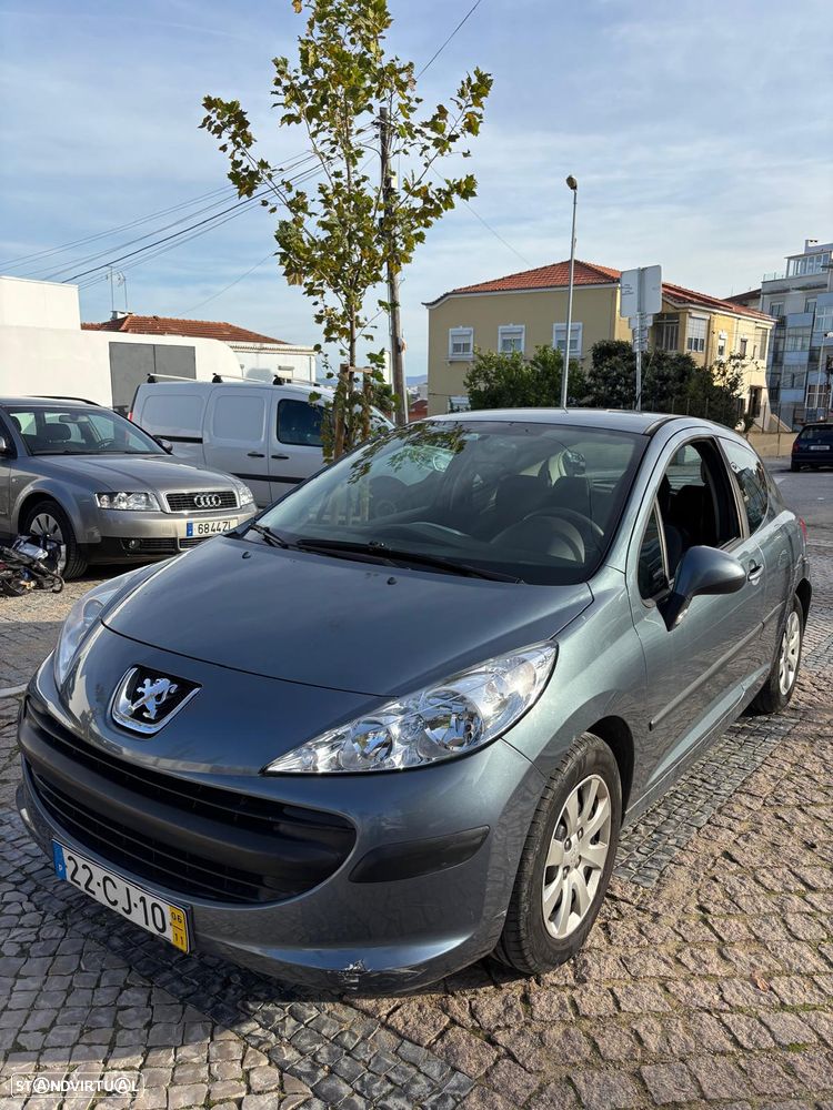 Peugeot 207 1.4 HDi Urban - 2