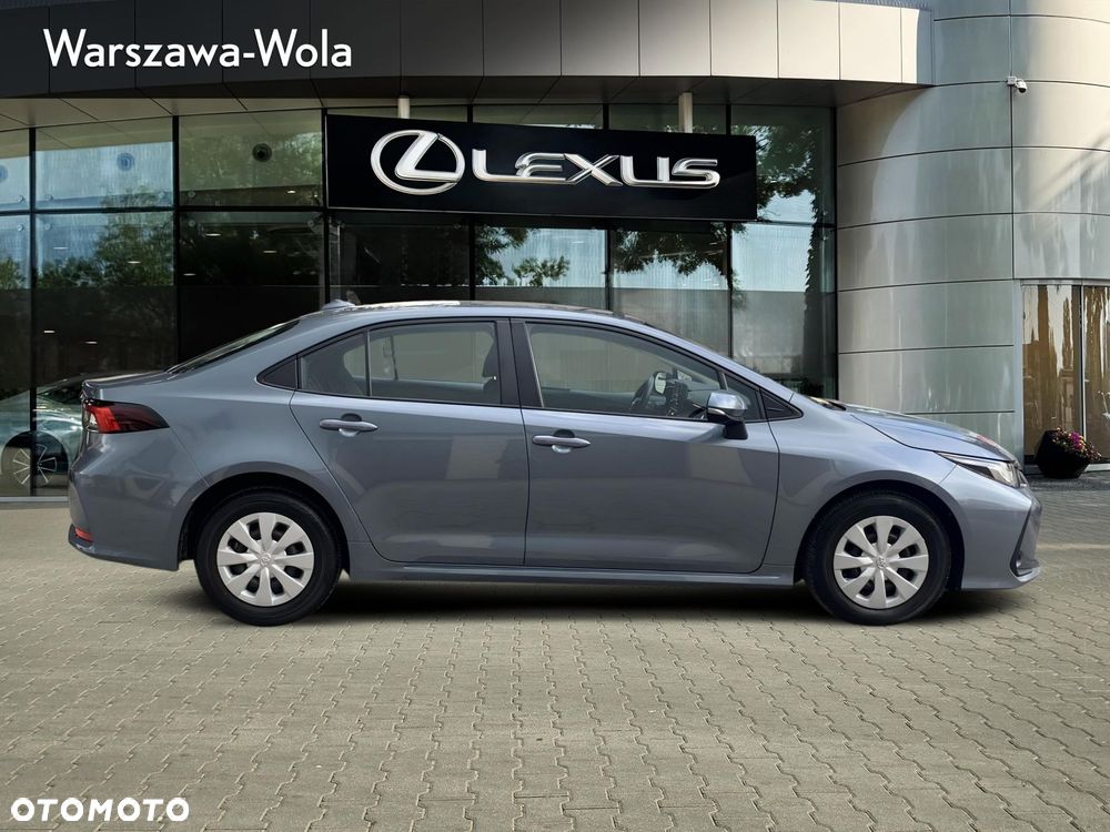Toyota Corolla 1.6 Active EU6 - 8
