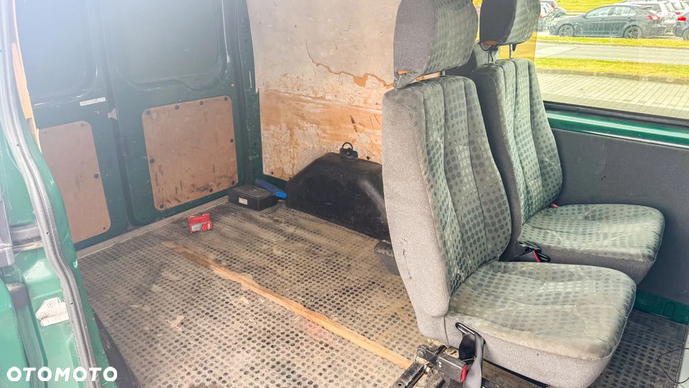 Ford Transit - 21