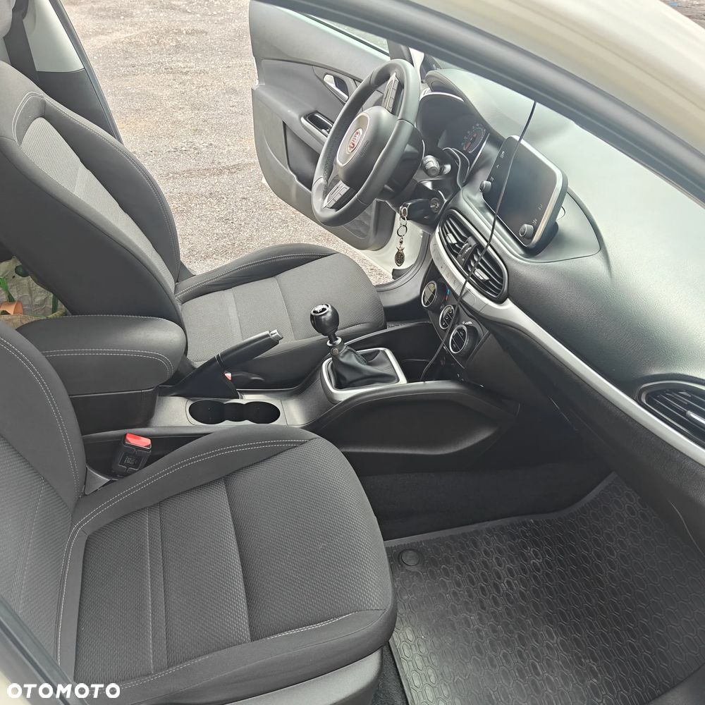 Fiat Tipo 1.4 16V Lounge - 21
