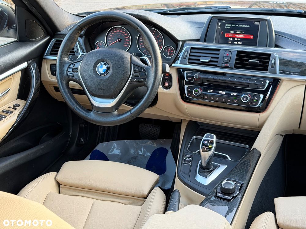 BMW Seria 3 330i Edition Luxury Line Purity - 7