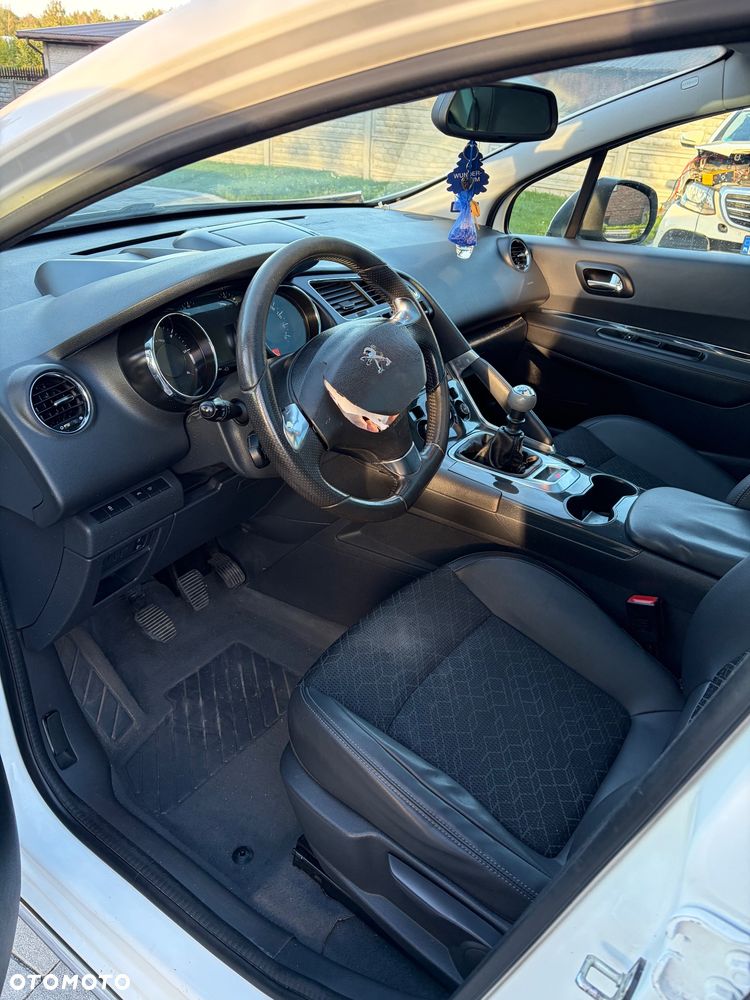 Peugeot 3008 1.6 BlueHDi Allure S&S - 10