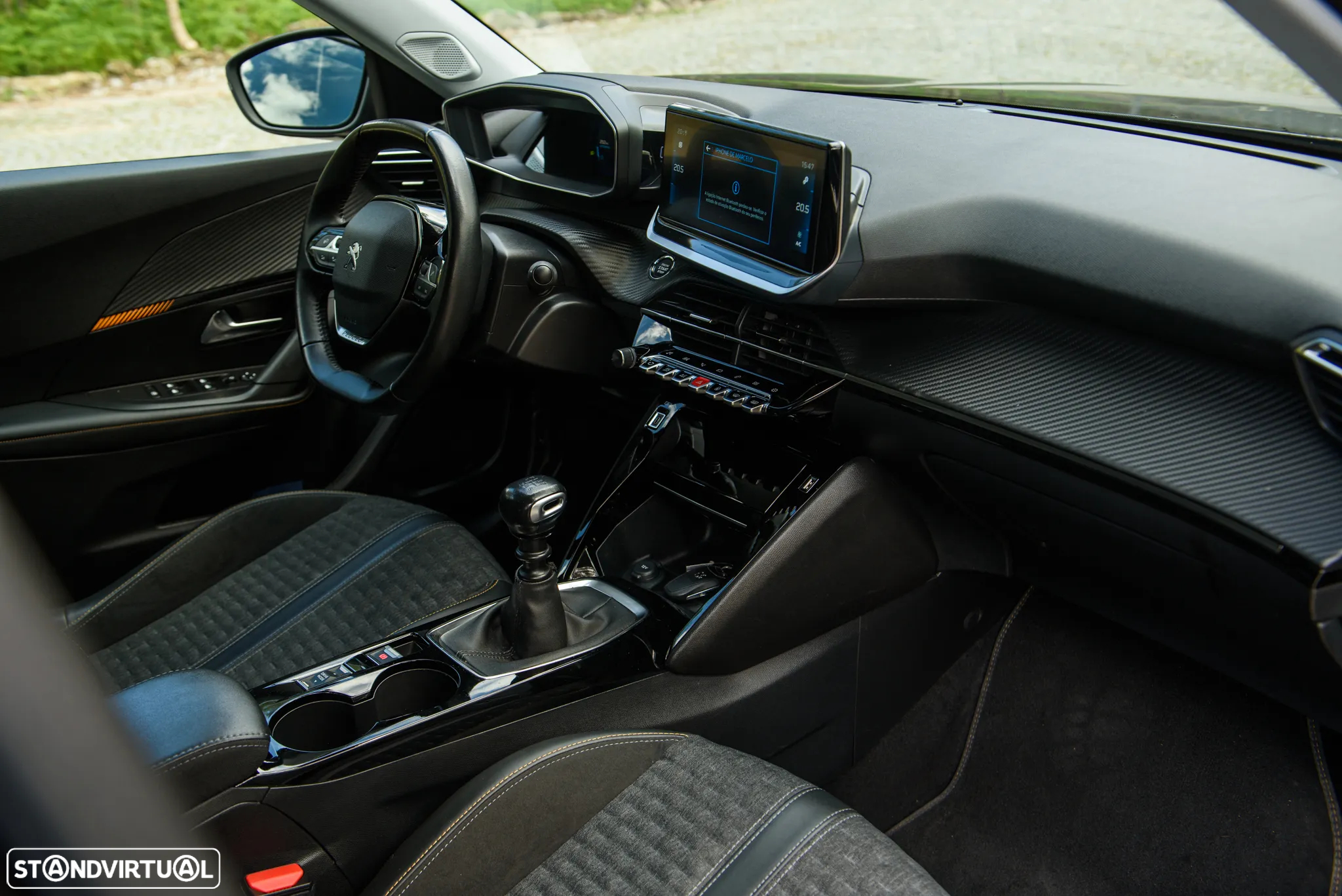 Peugeot 2008 1.5 BlueHDi Allure Pack - 51