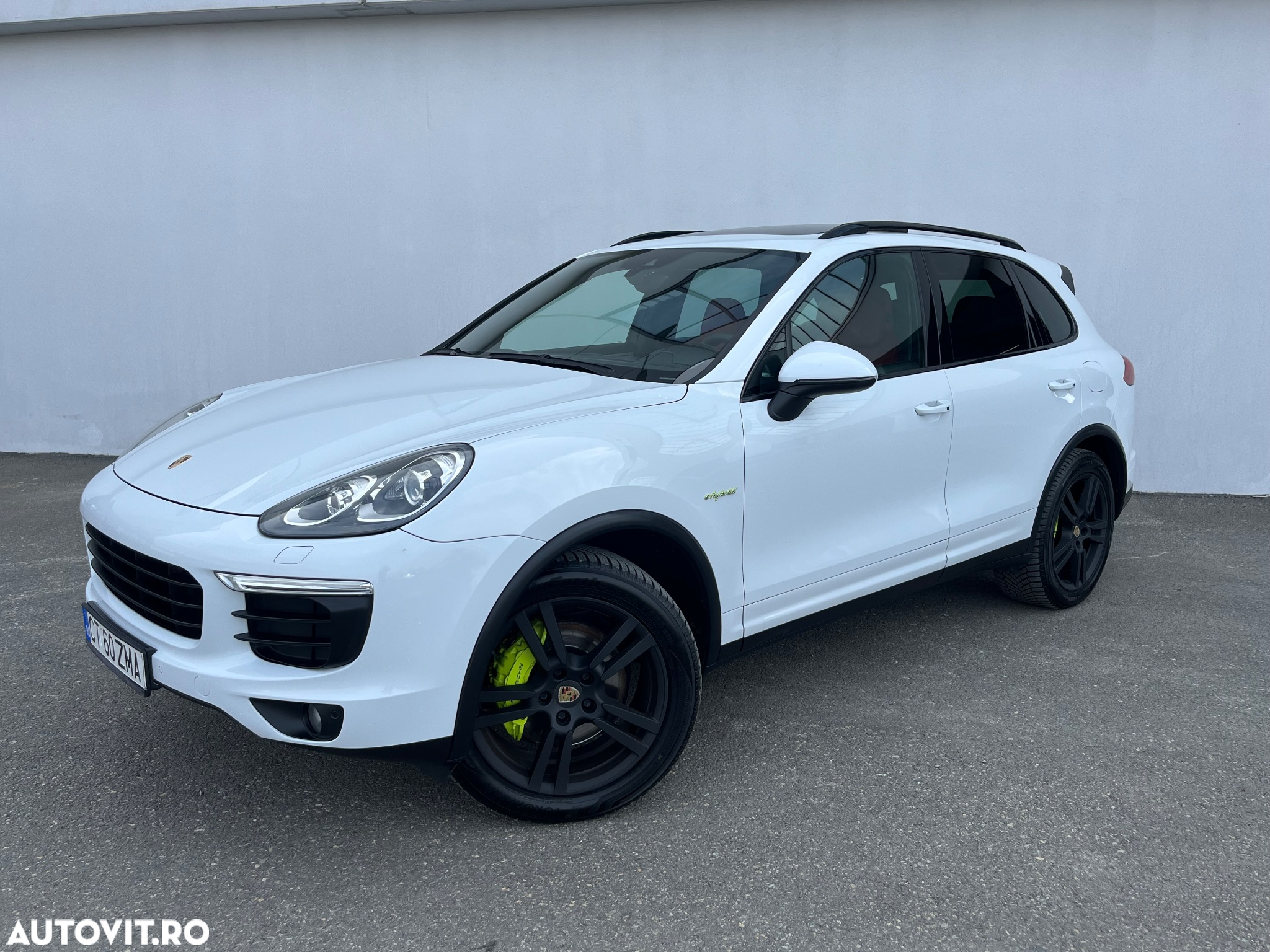 Porsche Cayenne S Hybrid Tiptronic S - 2