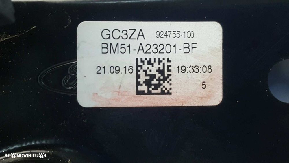 ELEVADOR FRENTE ESQUERDO FORD FOCUS LIM. ST-LINE - 2