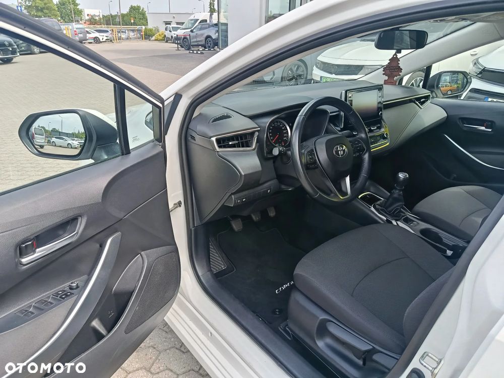 Toyota Corolla 1.5 Comfort - 11