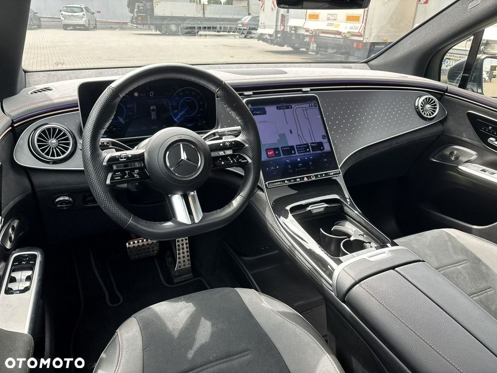 Mercedes-Benz EQE 350+ 90.5kWh Electric Art - 12