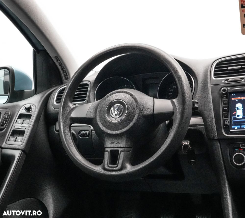 Volkswagen Golf 1.6 Edition - 17