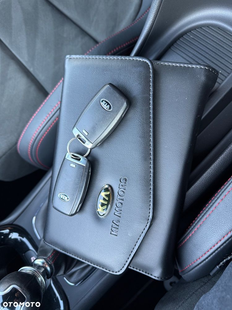 Kia Ceed 1.6 T-GDI GT-Track - 27