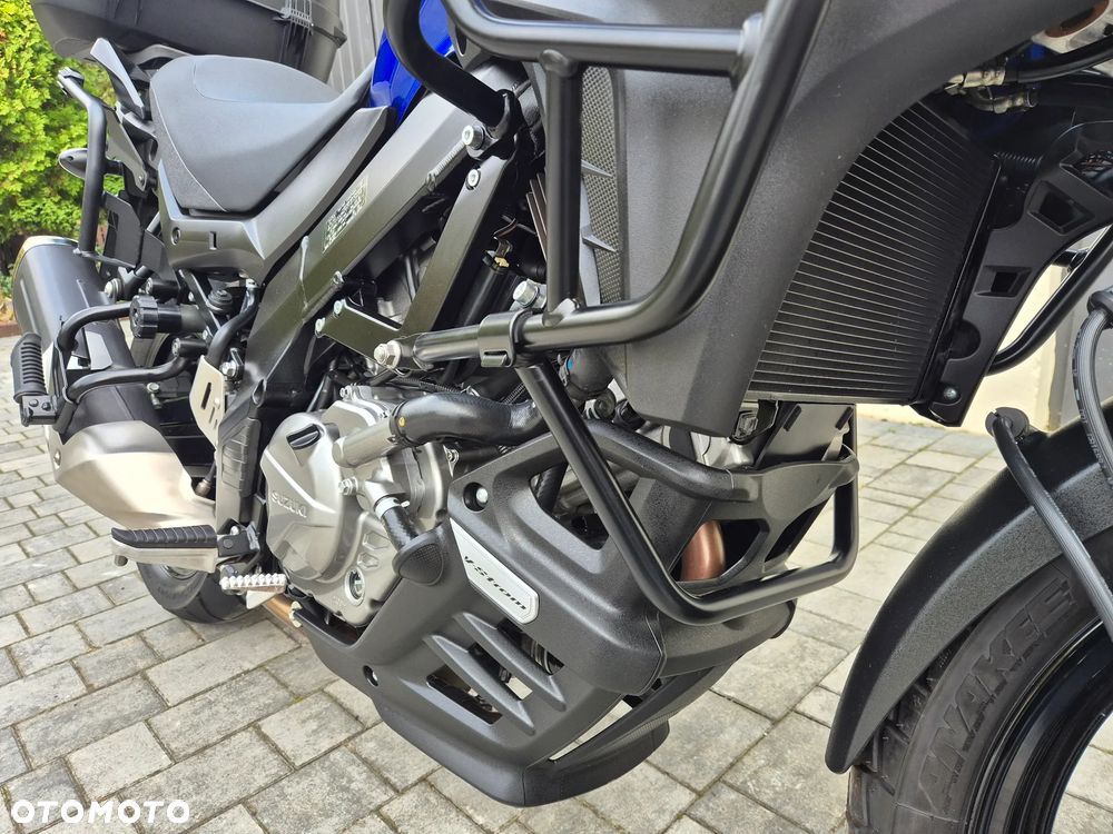 Suzuki DL - 20