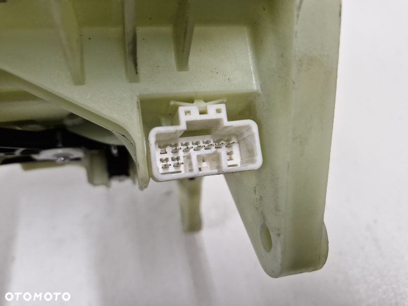 hyundai tucson 3 iii 1.7 crdi automat wybierak lewarek zmiany biegów 46700-d3xxx - 10