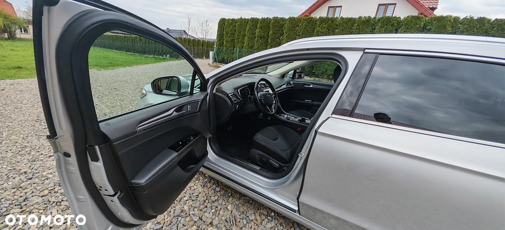 Ford Mondeo 2.0 EcoBlue Titanium - 14