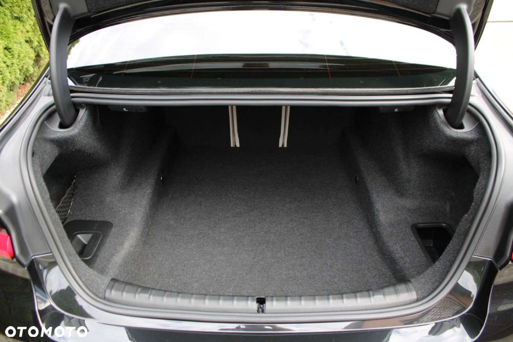 BMW Seria 5 520d xDrive MHEV Luxury Line - 39