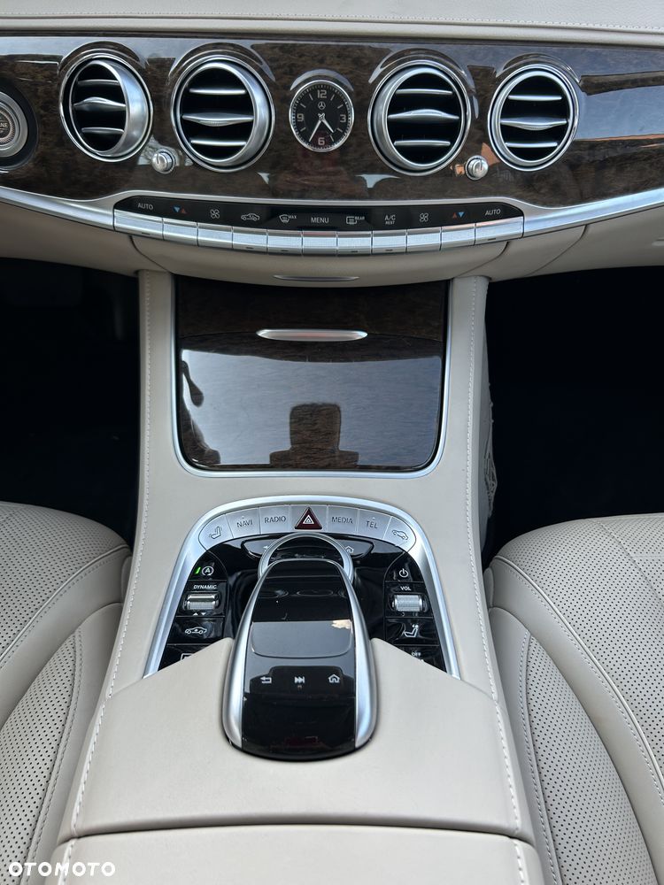 Mercedes-Benz Klasa S 400 d 4-Matic 9G-TRONIC - 34