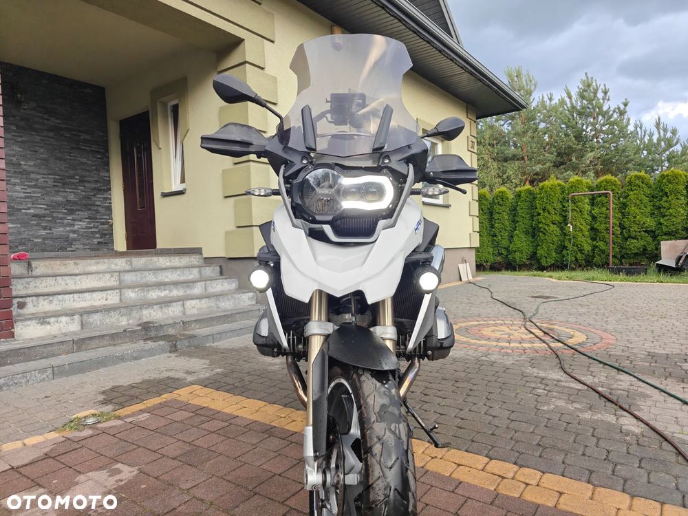 BMW R - 7
