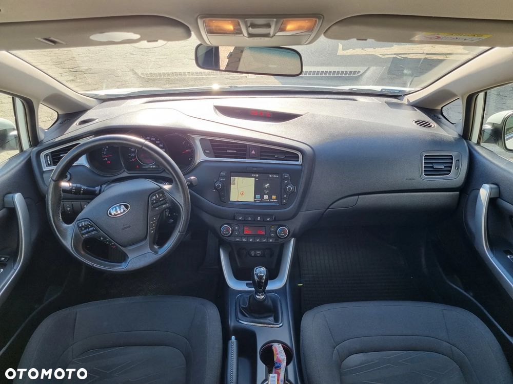 Kia Ceed 1.4 Smart Plus - 18