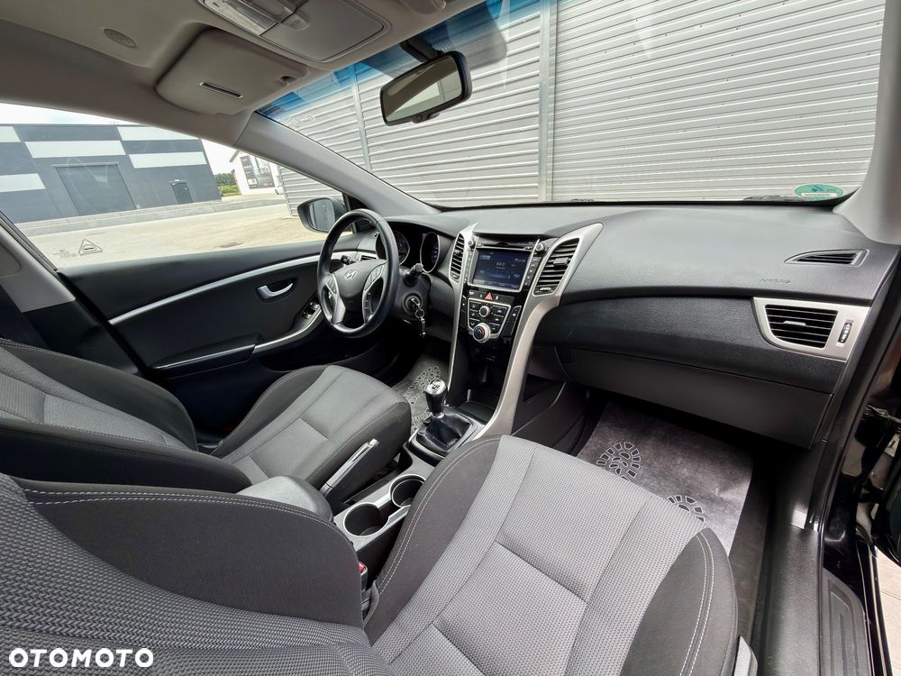 Hyundai i30 1.4 Base + EU5 - 9