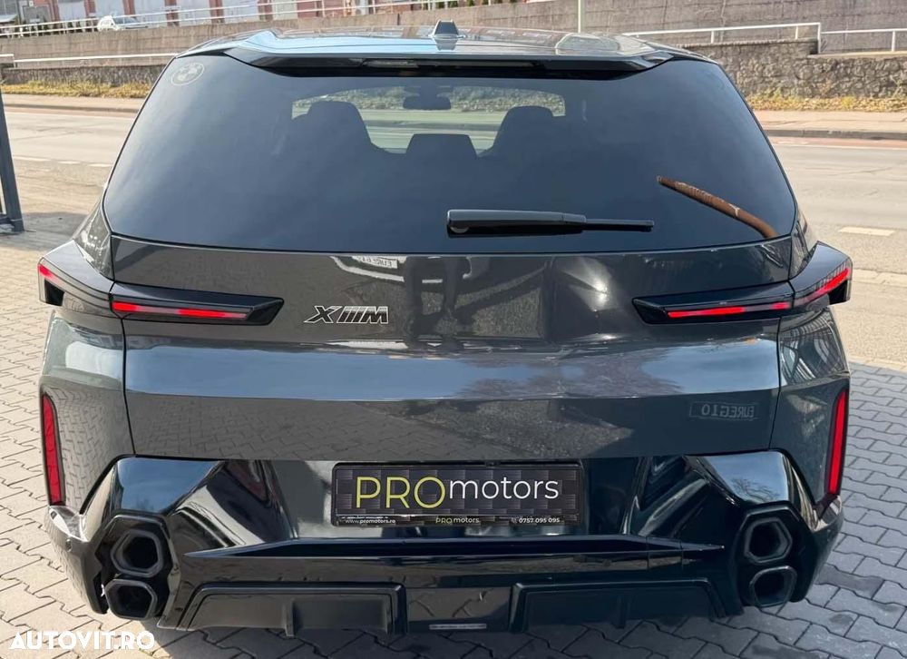 BMW XM 50e - 8