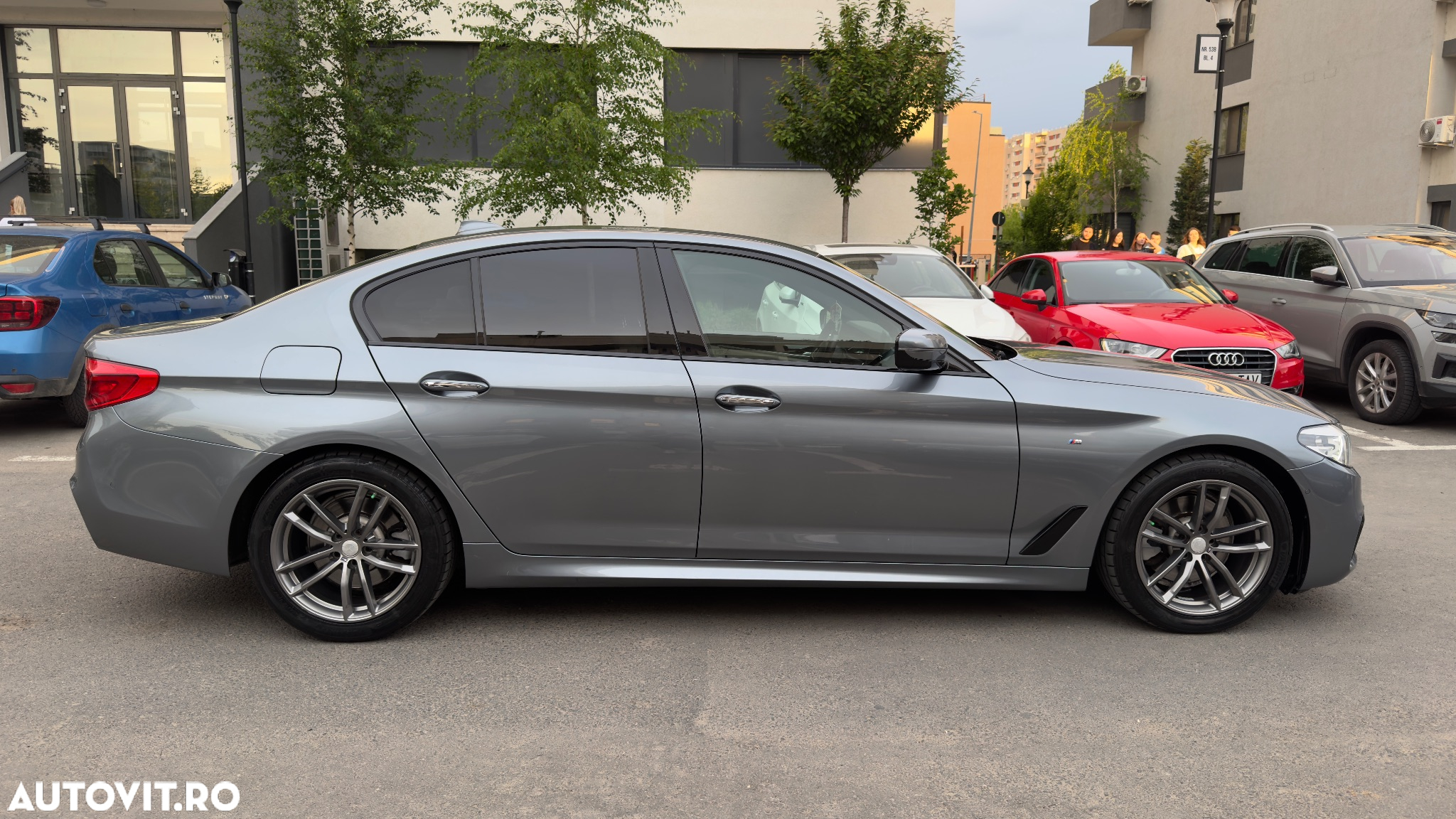 BMW Seria 5 520d AT - 3