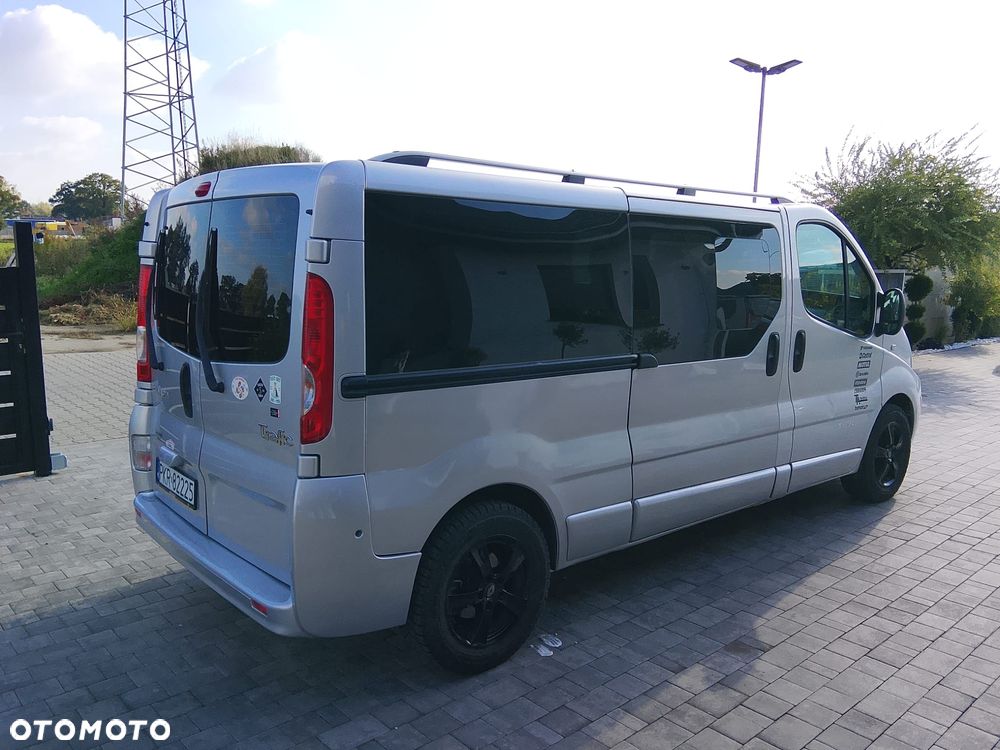 Renault Trafic - 10