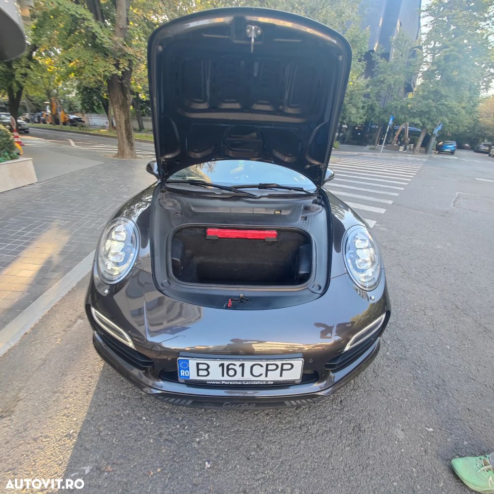 Porsche 911 Turbo 3.8 - 11