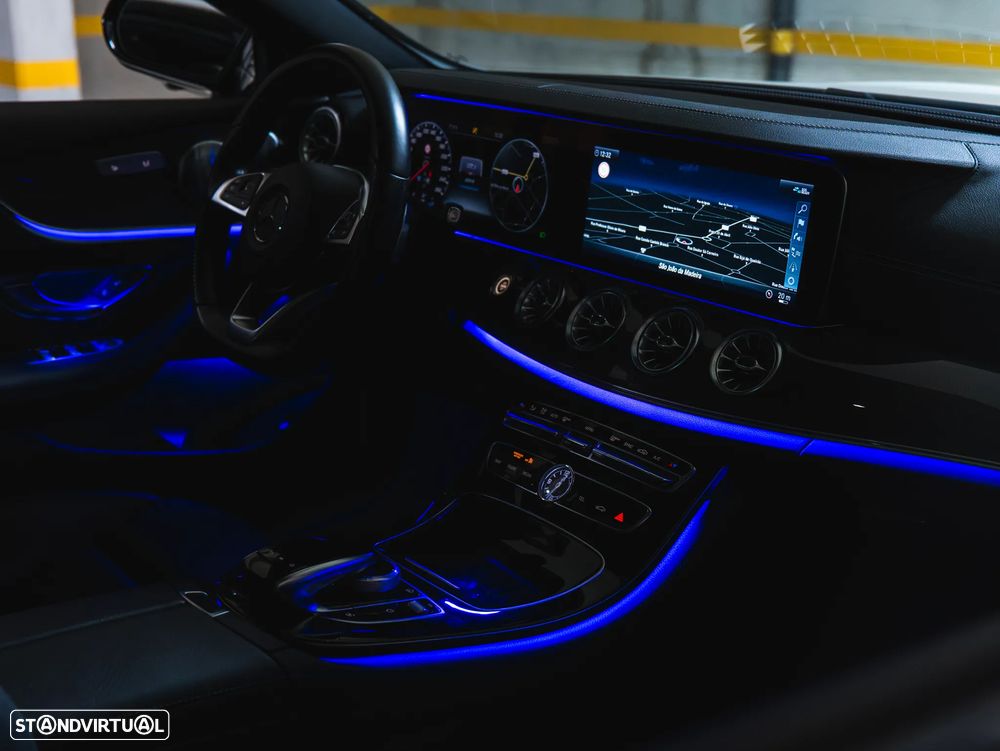 Mercedes-Benz E 220 d AMG Line Aut. - 38