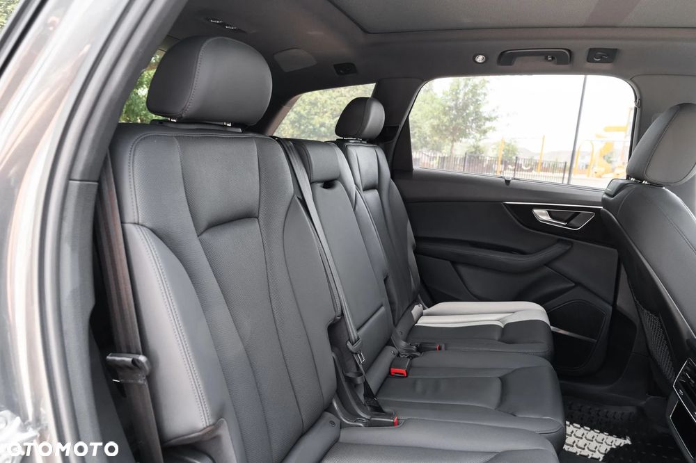 Audi Q7 - 27
