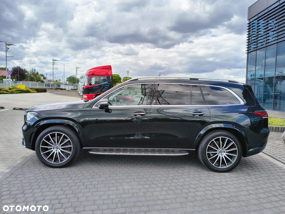 Mercedes-Benz GLS - 11