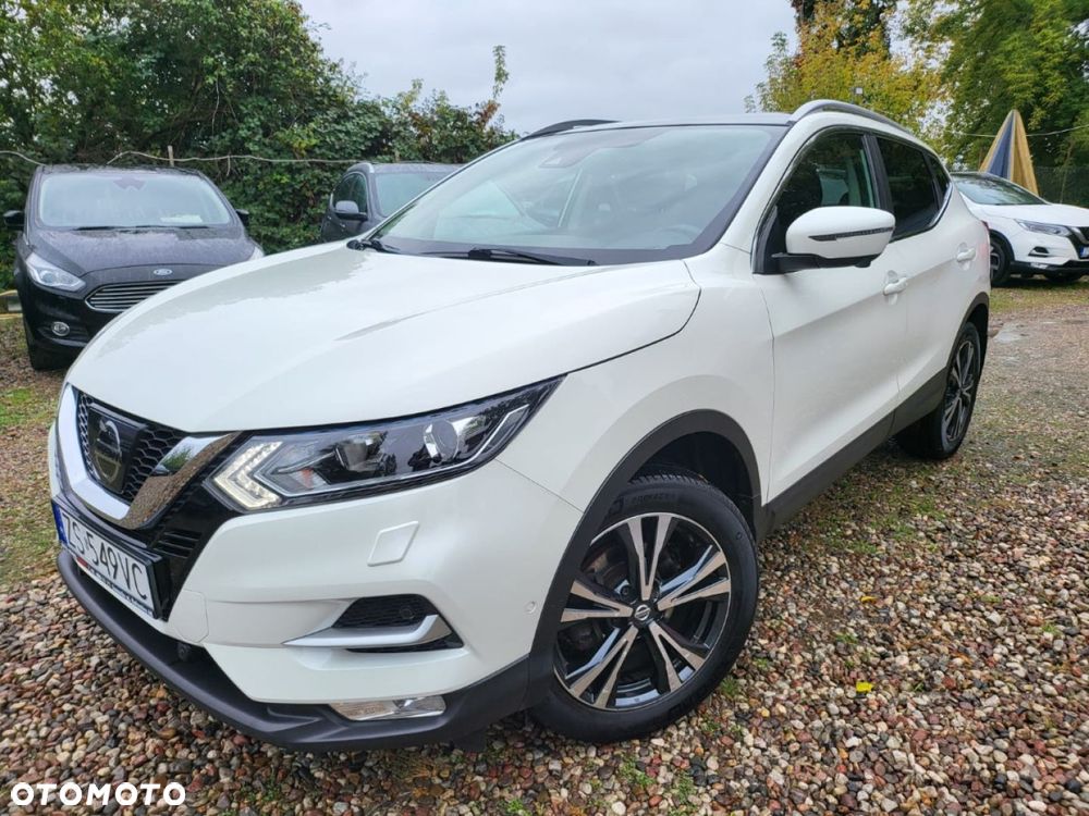 Nissan Qashqai - 1