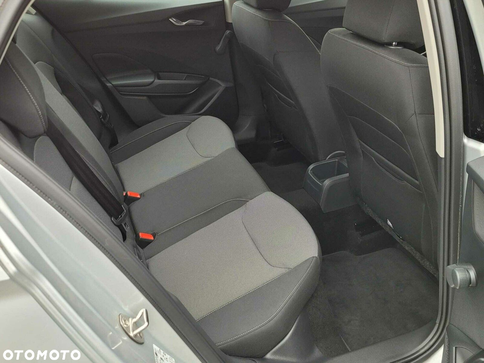 Skoda Fabia 1.0 Ambition - 9