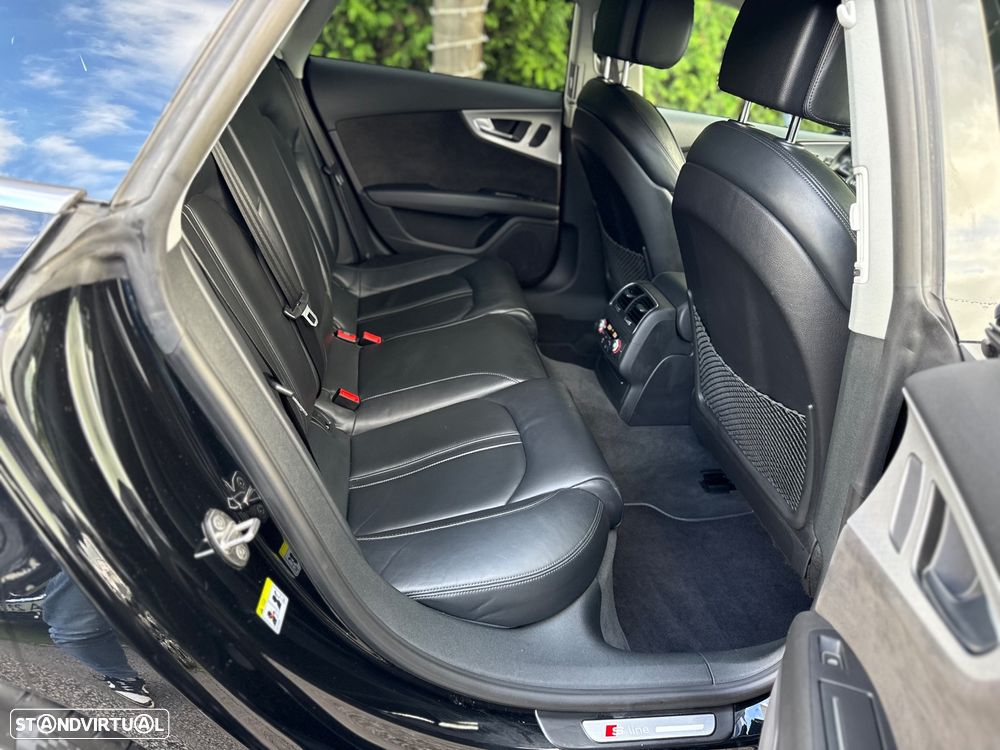 Audi A7 Sportback 3.0 TDI V6 S-line S tronic - 17