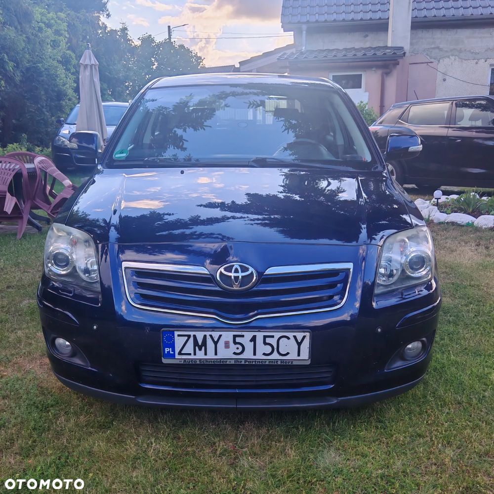 Toyota Avensis 2.0 D-4D Sol - 1
