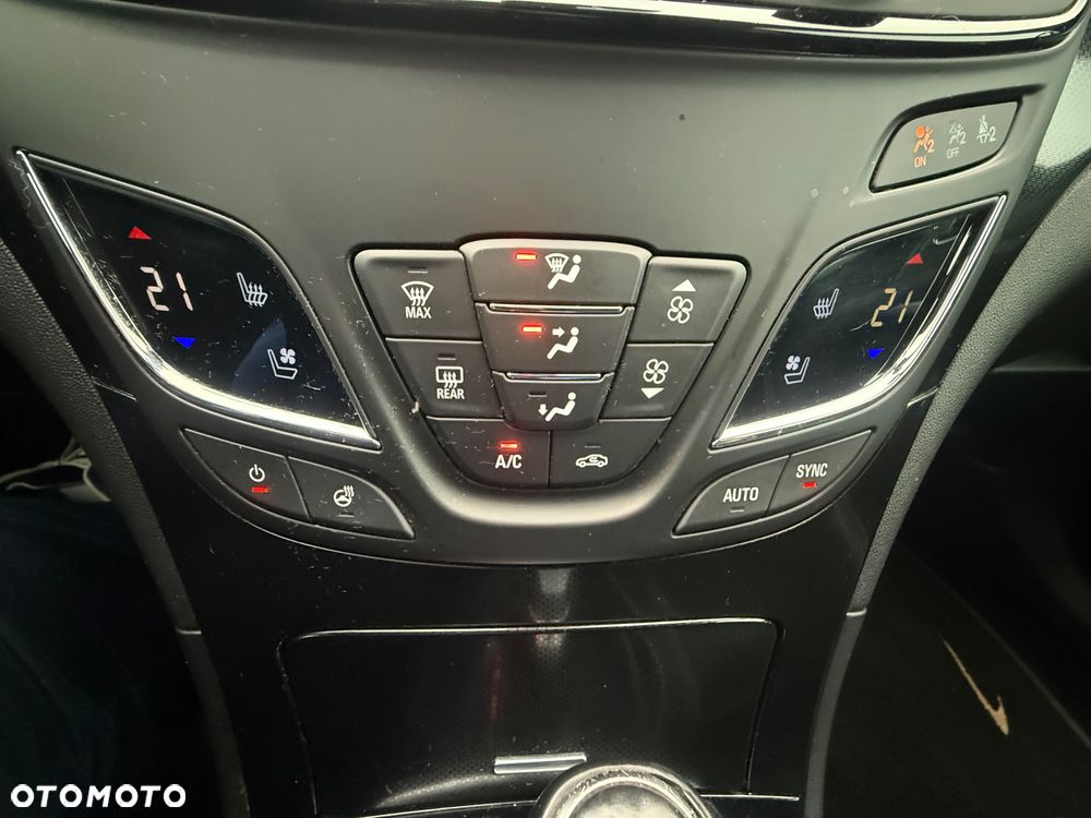 Opel Insignia 2.0 CDTI automatik Business Innovation - 16