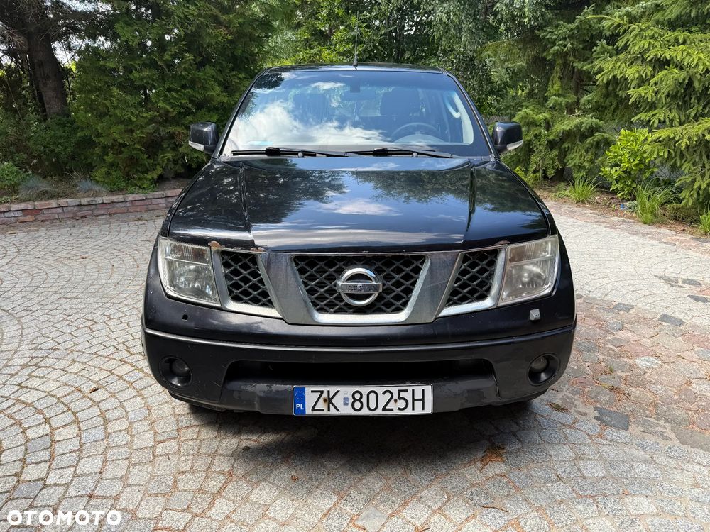 Nissan Navara 2.5 D LE - 2