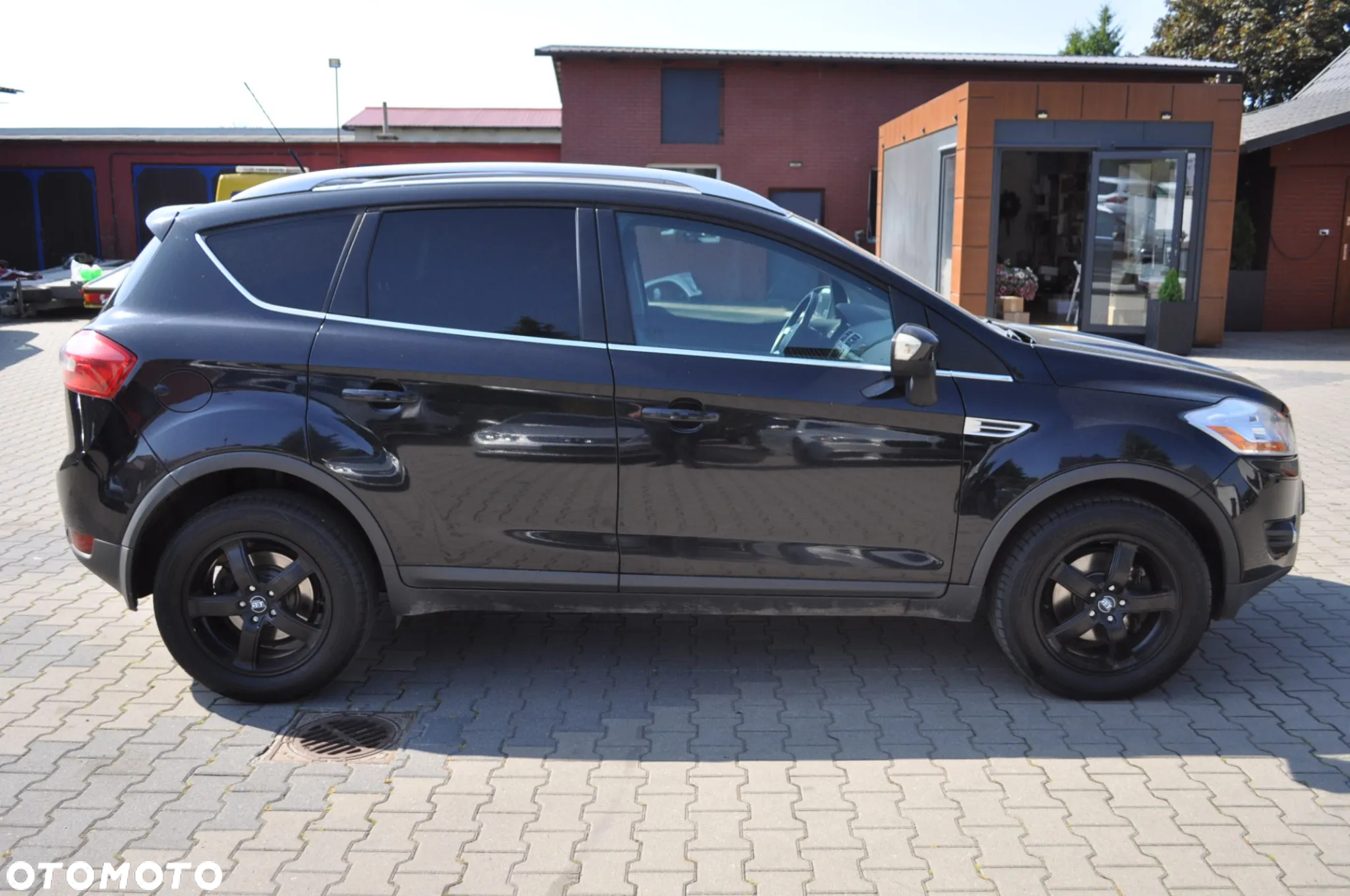 Ford Kuga 2.0 TDCi 4x4 Titanium - 4