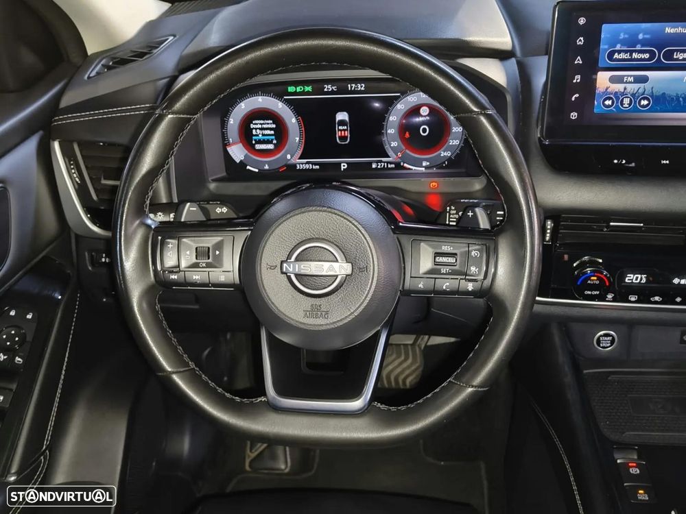 Nissan Qashqai 1.3 DIG-T N-Connecta LED Xtronic - 27