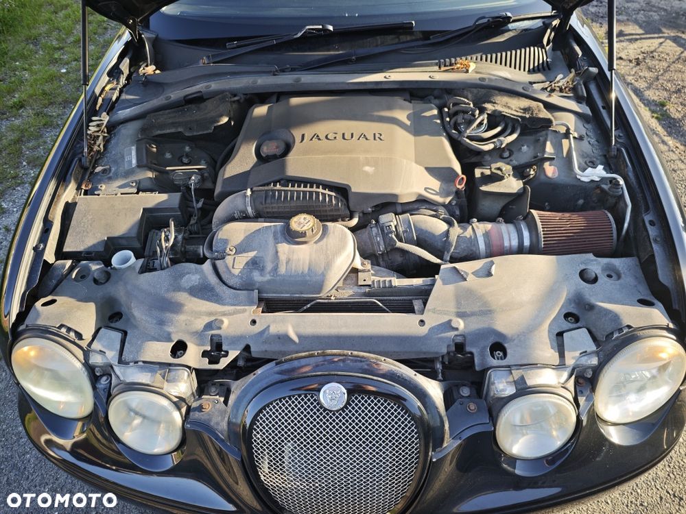 Jaguar S-Type - 8