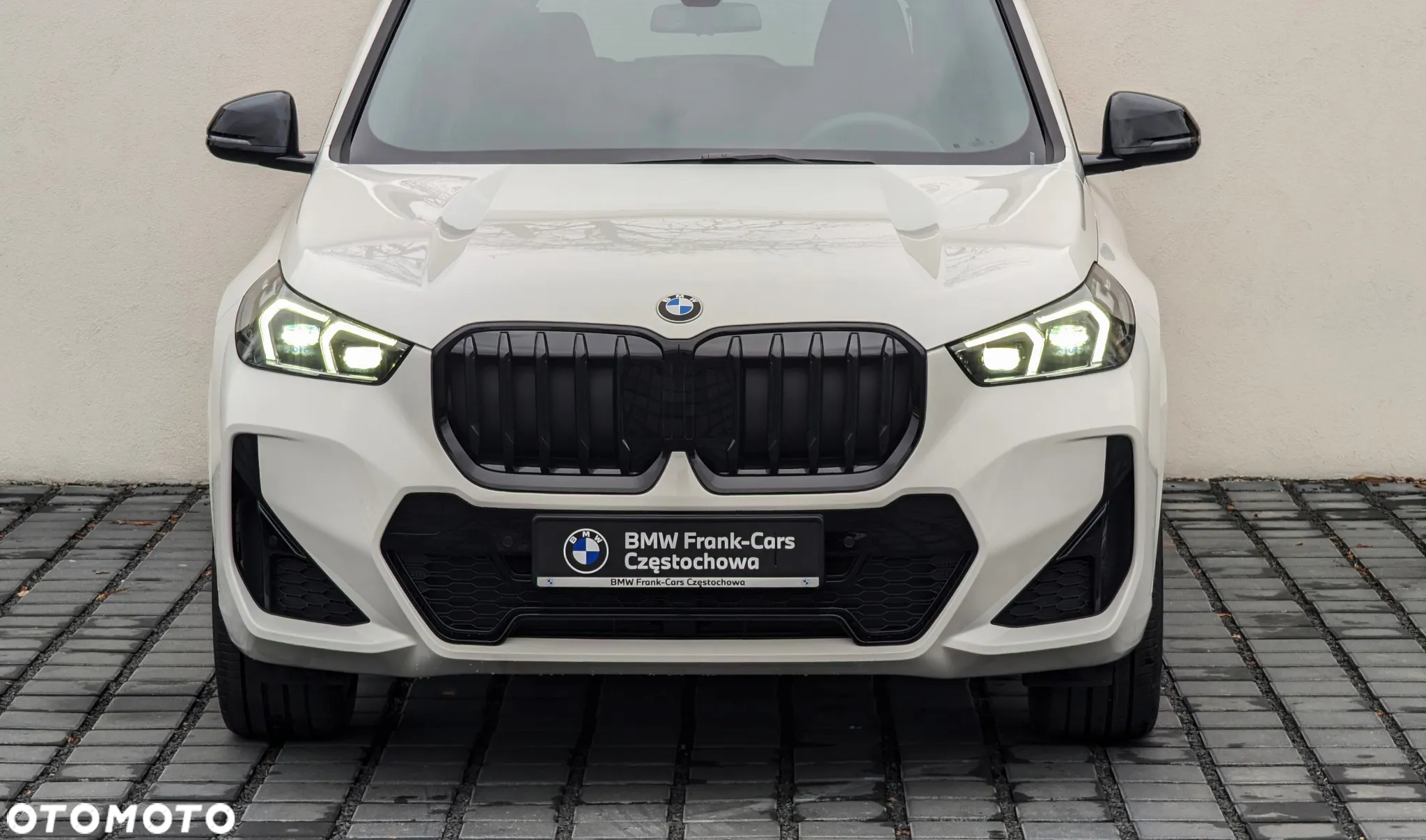 BMW iX1 xDrive30 66.5kWh M Sport - 5