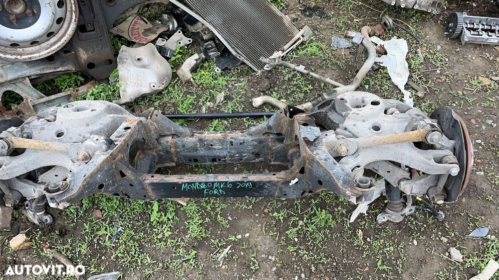 PUNTE SPATE FORD MONDEO MK5 2019