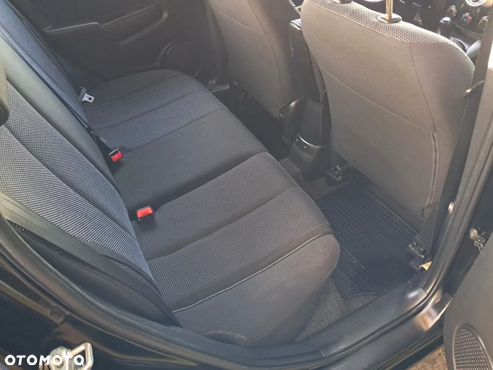 Mazda 2 - 23