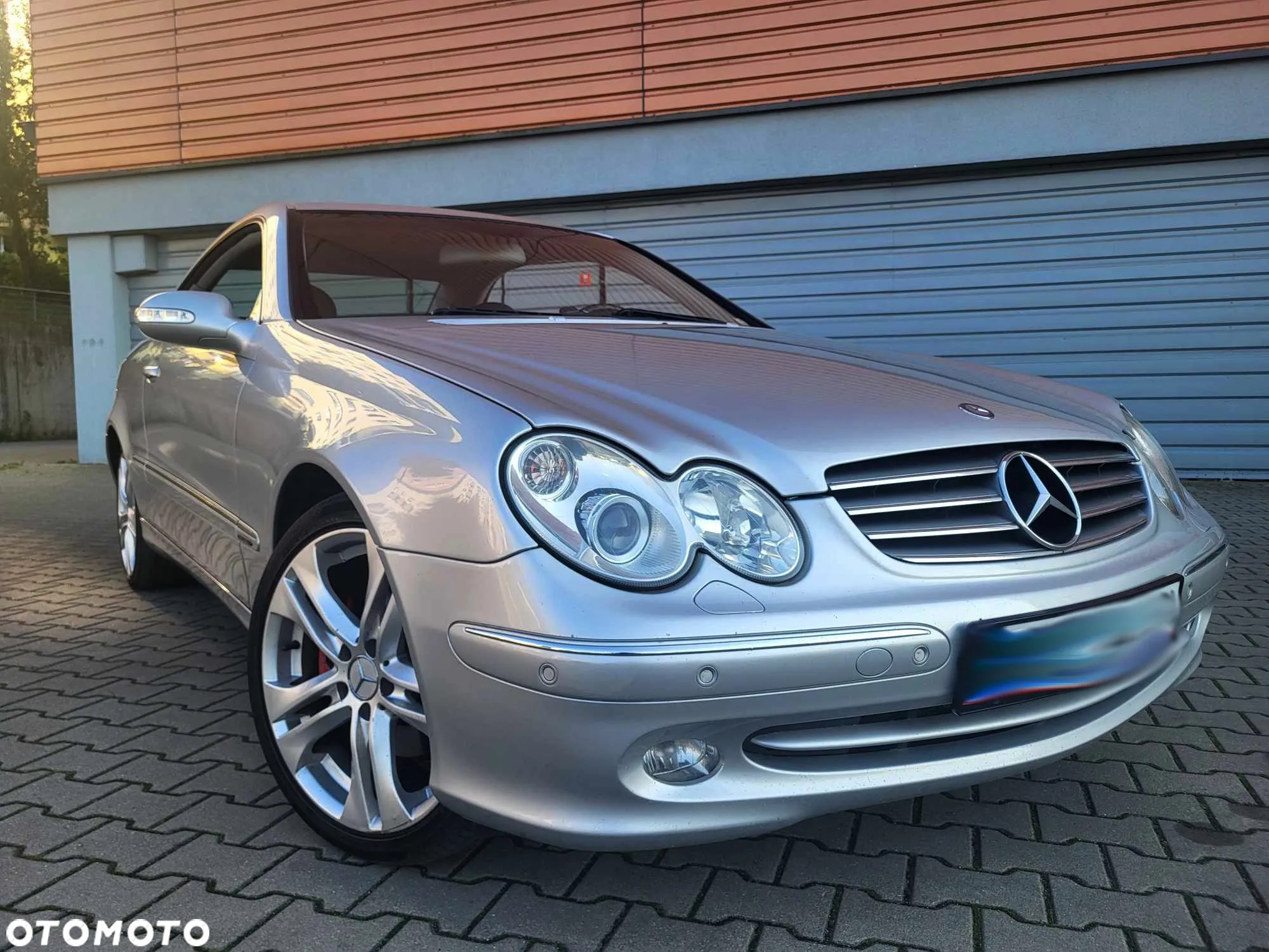 Mercedes-Benz CLK - 2