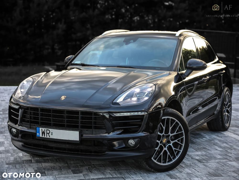 Porsche Macan - 1