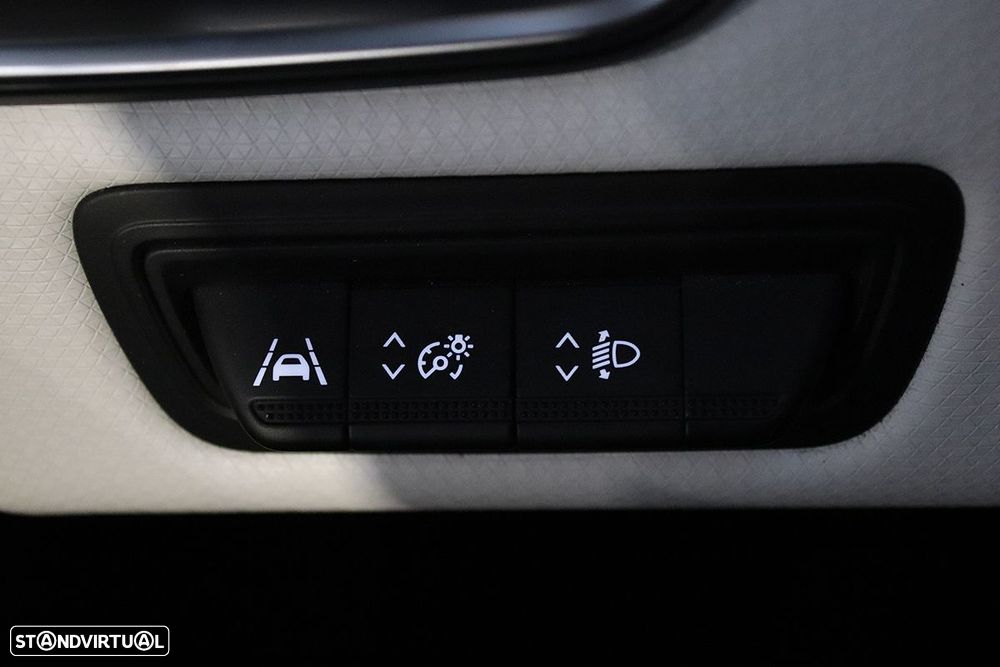 Renault Clio 1.0 TCe Limited Bi-Fuel - 21