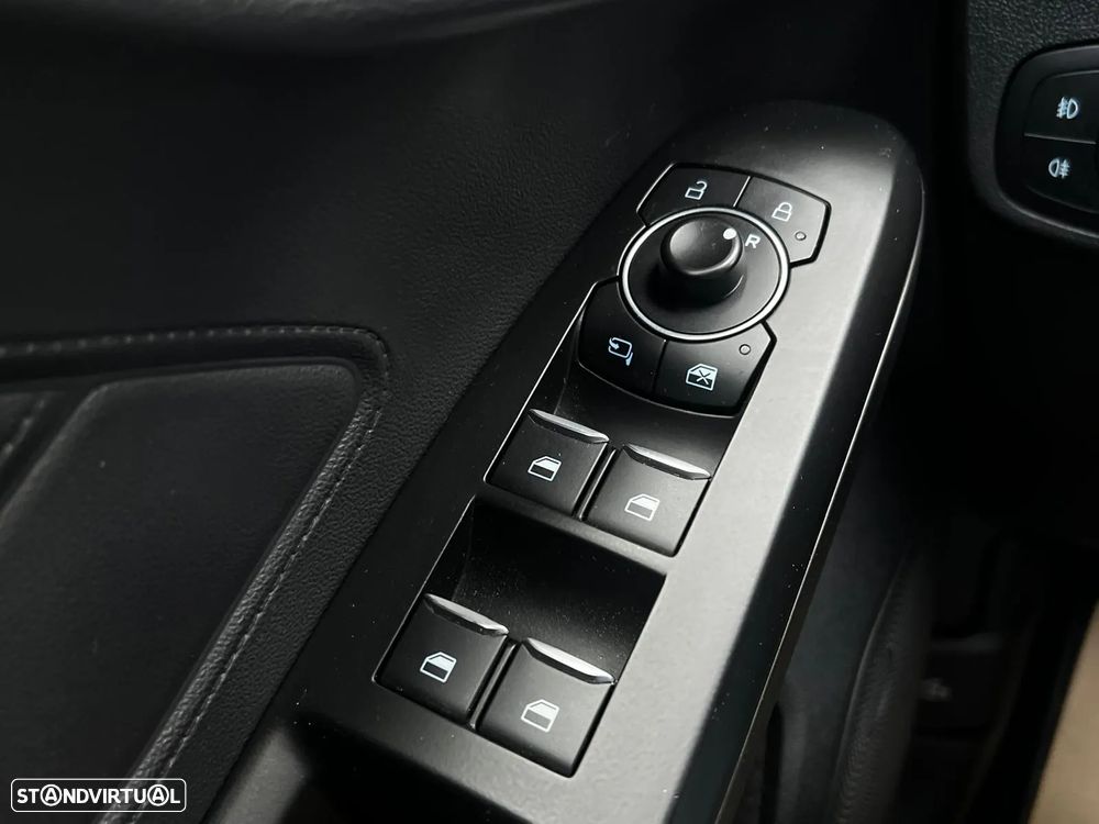 Ford Focus 1.0 EcoBoost MHEV ST-Line - 35